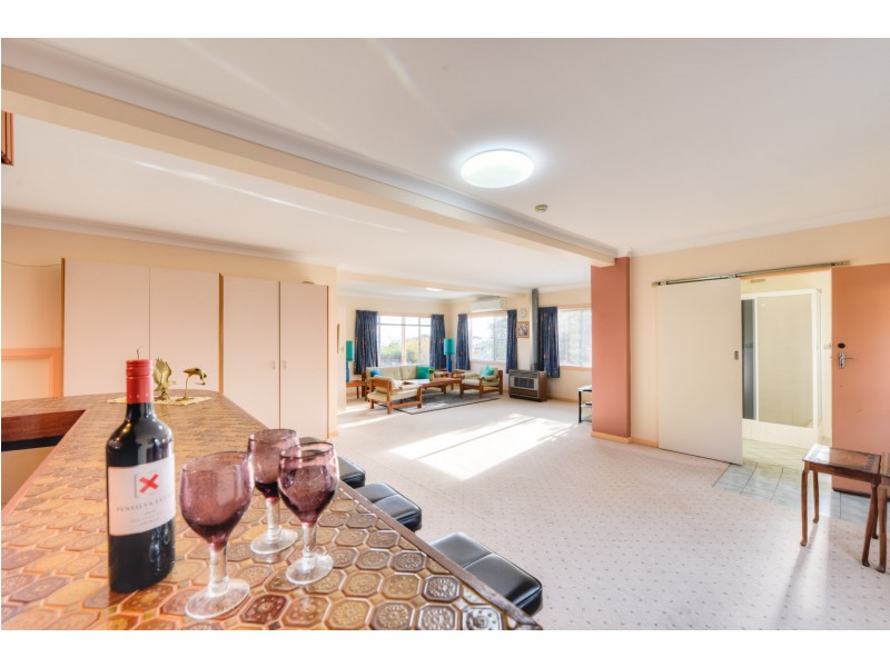 16 Warramunga Avenue, Tamworth NSW 2340