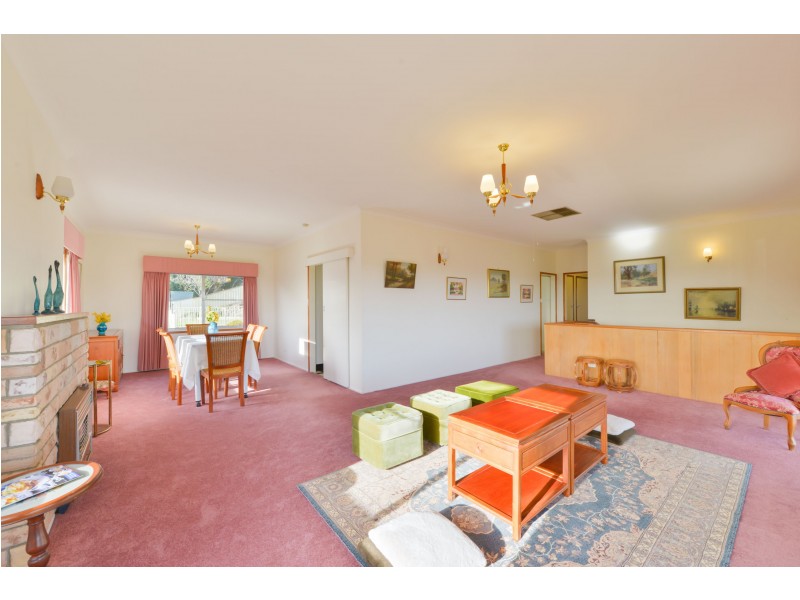 16 Warramunga Avenue, Tamworth NSW 2340