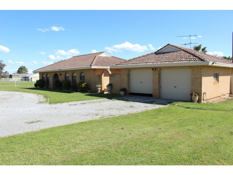 1411 Manilla Road, Tamworth NSW 2340