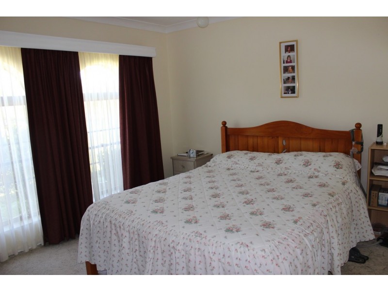 1411 Manilla Road, Tamworth NSW 2340