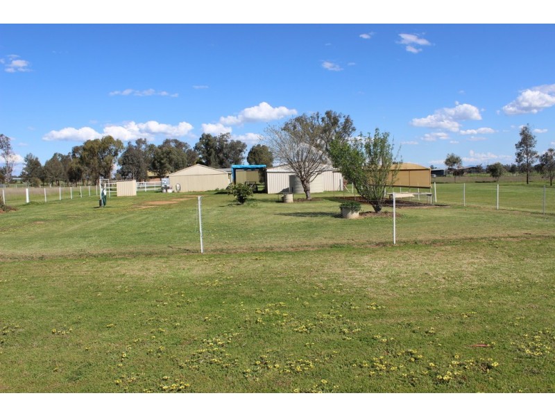 1411 Manilla Road, Tamworth NSW 2340