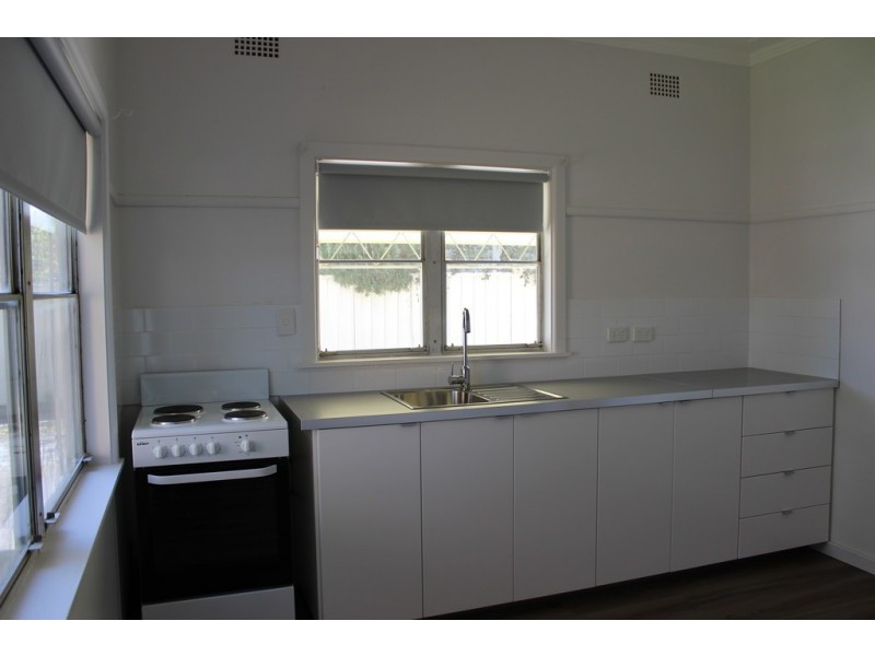 1/172 Denison Street, Tamworth NSW 2340