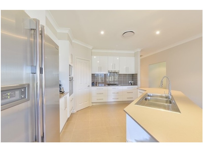 38 The Grange, Tamworth NSW 2340