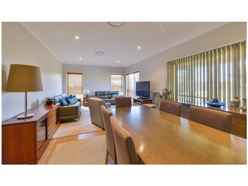 38 The Grange, Tamworth NSW 2340