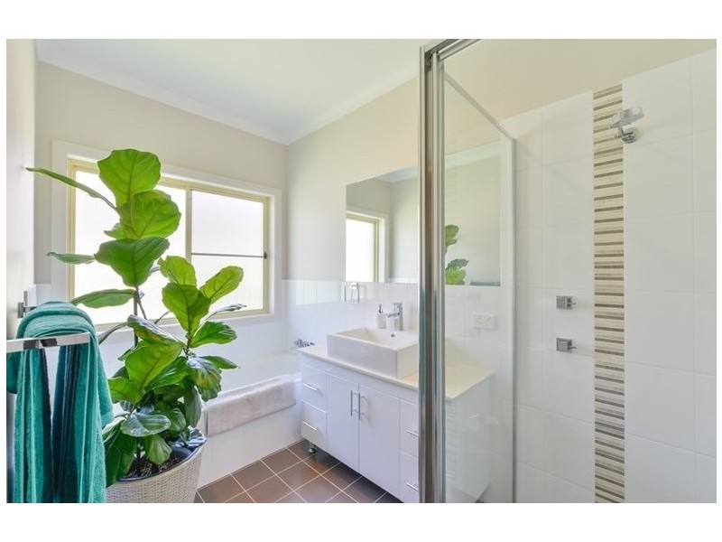 38 The Grange, Tamworth NSW 2340