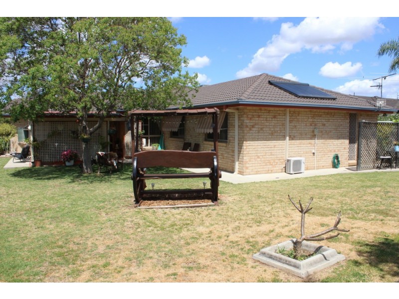 4 Clancy Court, Tamworth NSW 2340