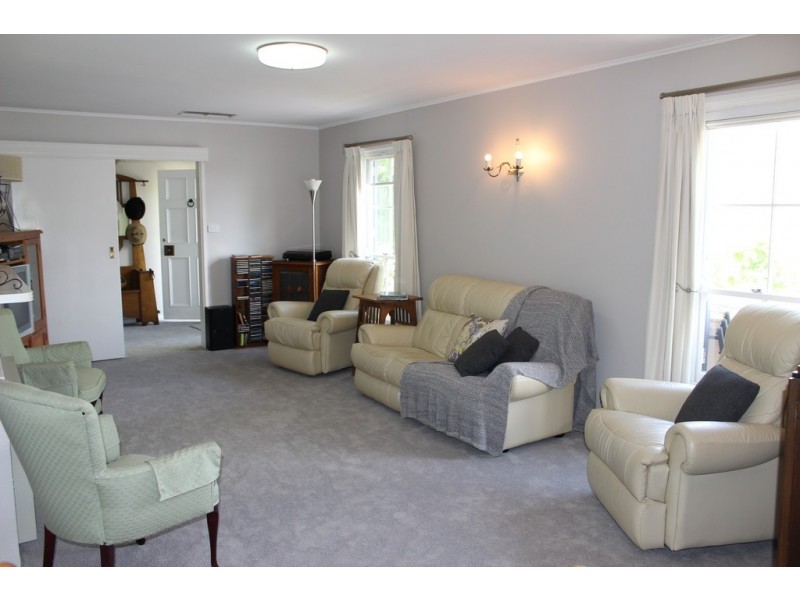 120 Raglan Street, Tamworth NSW 2340