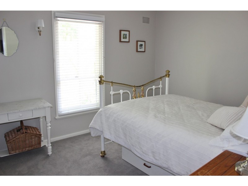 120 Raglan Street, Tamworth NSW 2340