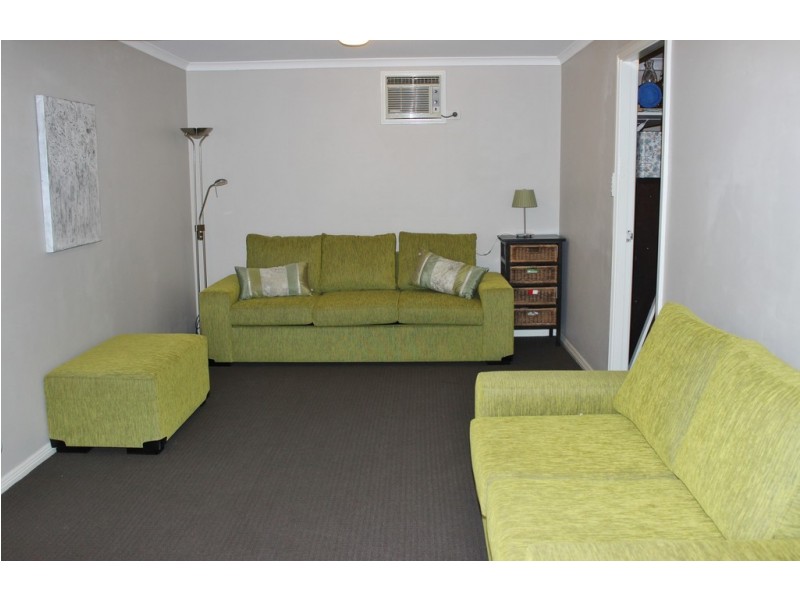 120 Raglan Street, Tamworth NSW 2340