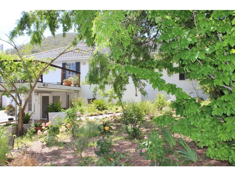 120 Raglan Street, Tamworth NSW 2340