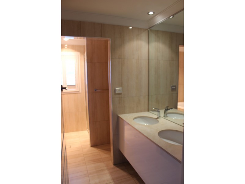 Unit 3/77 Rawson Avenue, Tamworth NSW 2340