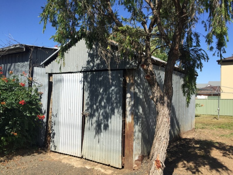 349 Armidale Road, Tamworth NSW 2340