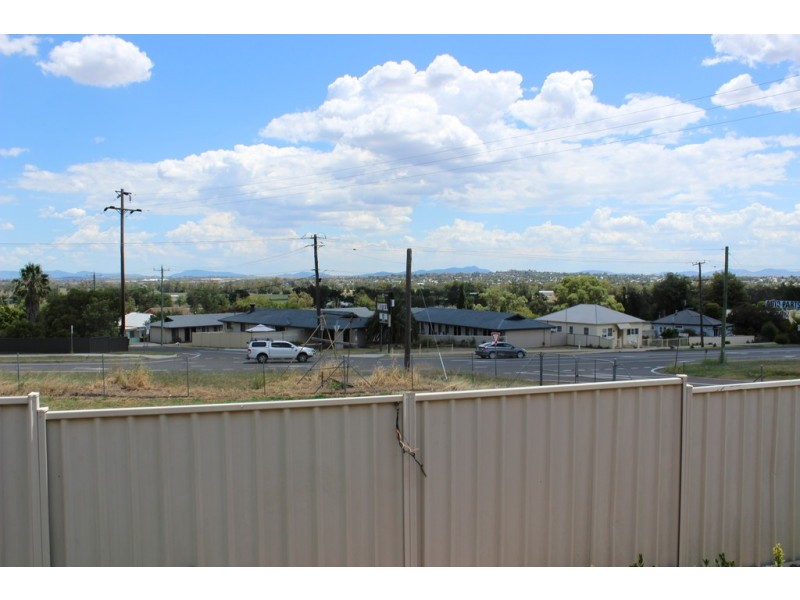 23 Hall Street, Tamworth NSW 2340