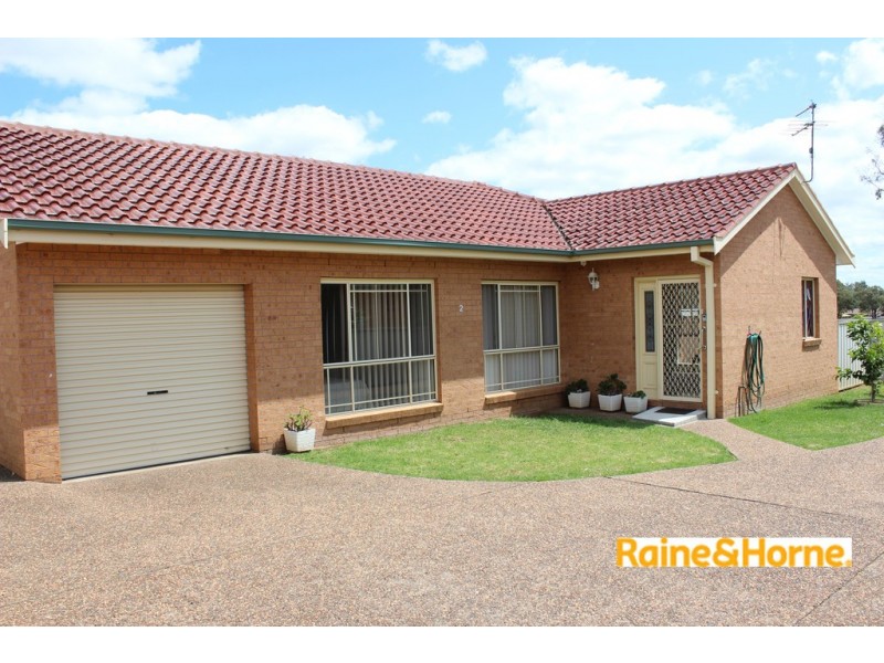 2/4 Gunn Place, Tamworth NSW 2340