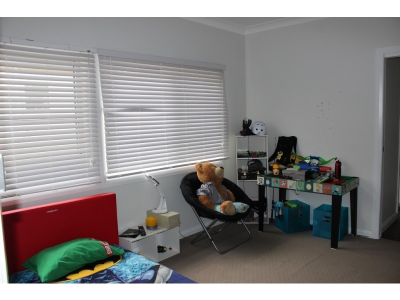 21 Parry Street, Tamworth NSW 2340
