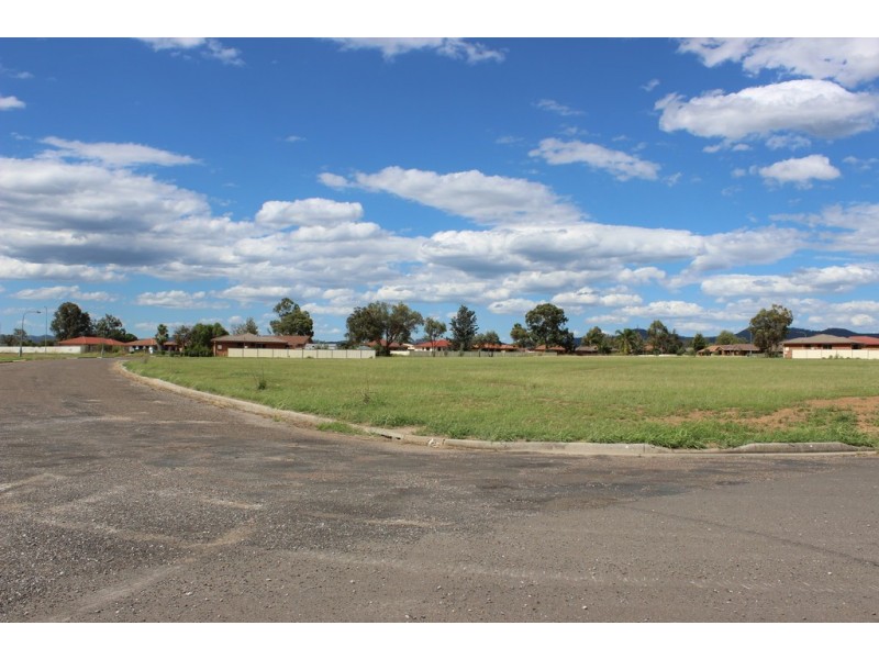 50 Kenny Drive, Tamworth NSW 2340