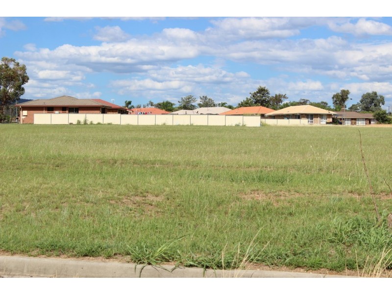 24 Flemming Crescent, Tamworth NSW 2340