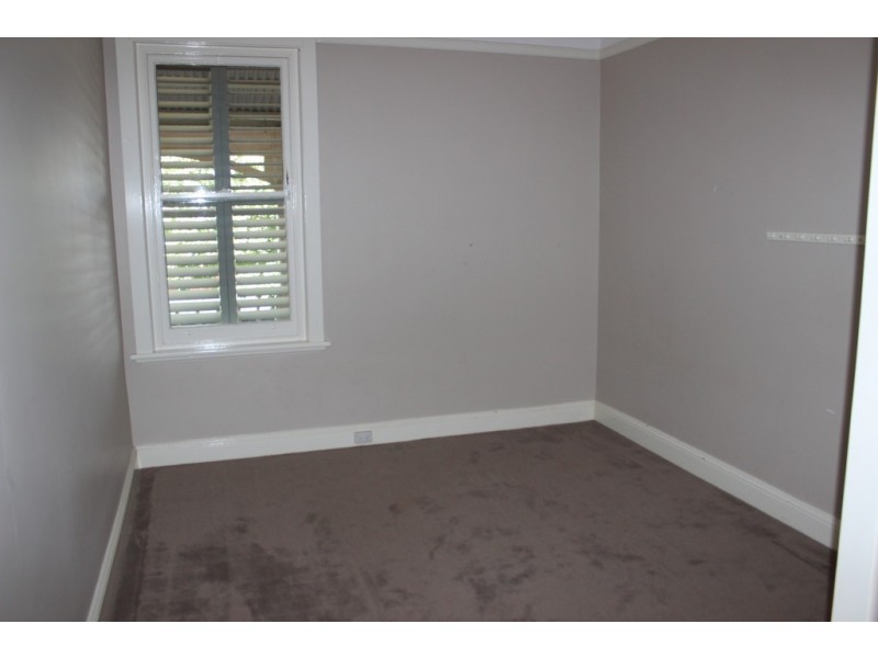 79 White Street, Tamworth NSW 2340