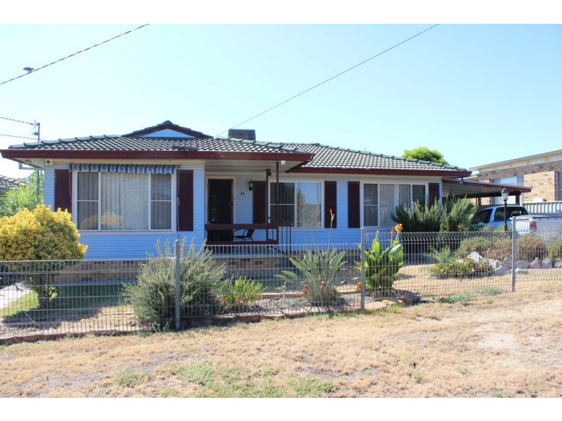 19 Wongala Street, Tamworth NSW 2340