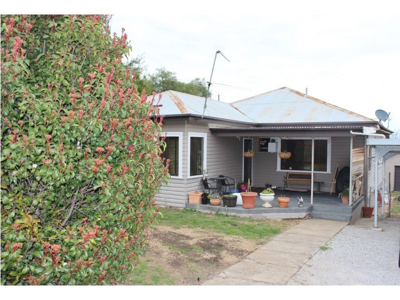 103 Rawson Avenue, Tamworth NSW 2340