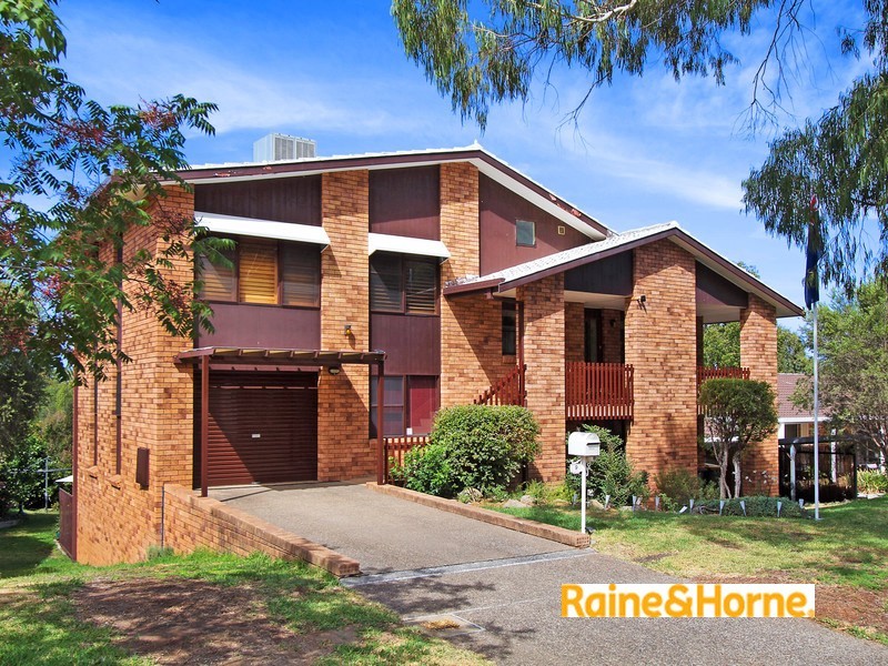 9 Dekalb Street, Tamworth NSW 2340