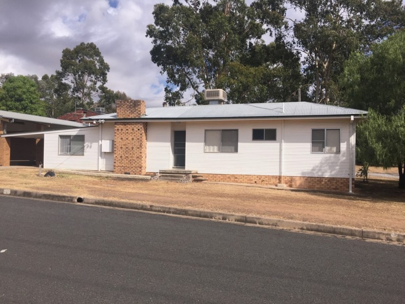 168 Calala Lane, Tamworth NSW 2340