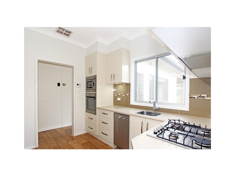 14 Thomas Street, Tamworth NSW 2340