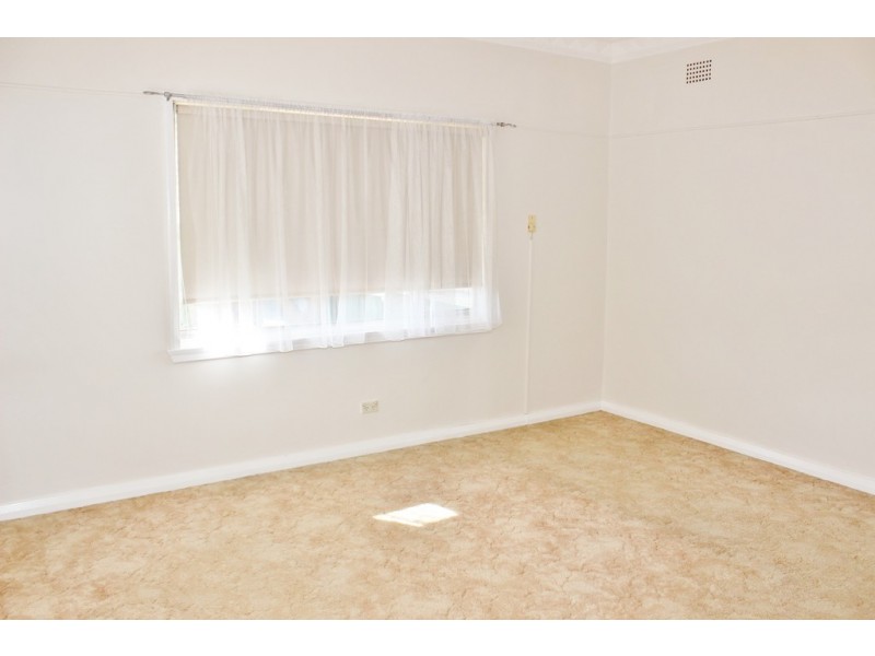 14 Thomas Street, Tamworth NSW 2340