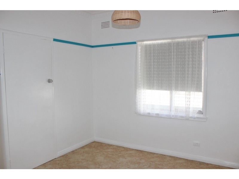 14 Thomas Street, Tamworth NSW 2340