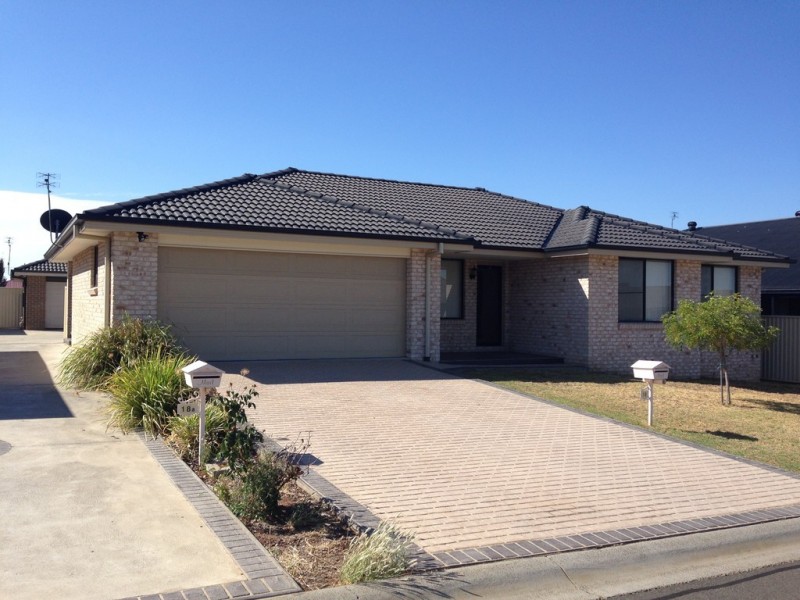 18 Cunningham Street, Tamworth NSW 2340