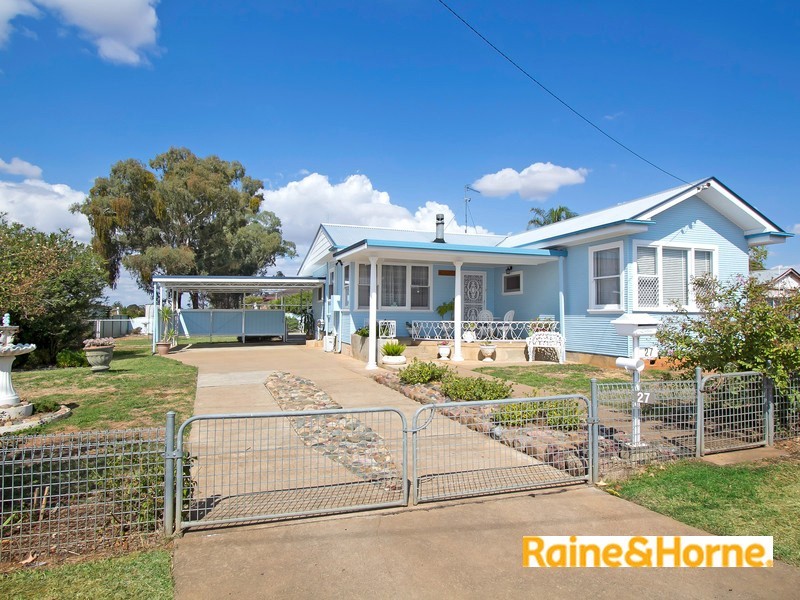 27 Wilburtree street, Tamworth NSW 2340