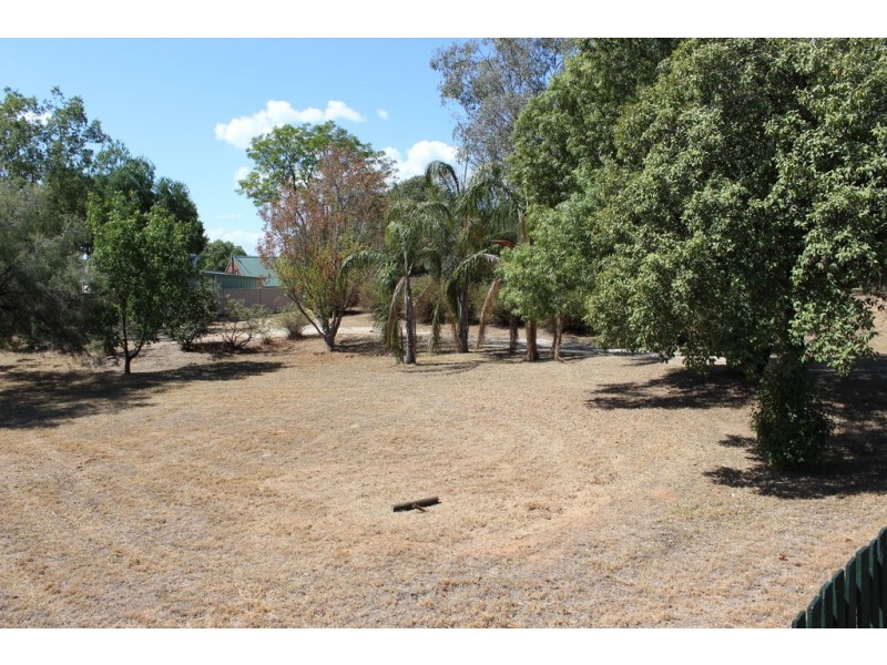 83 Calala Lane, Tamworth NSW 2340