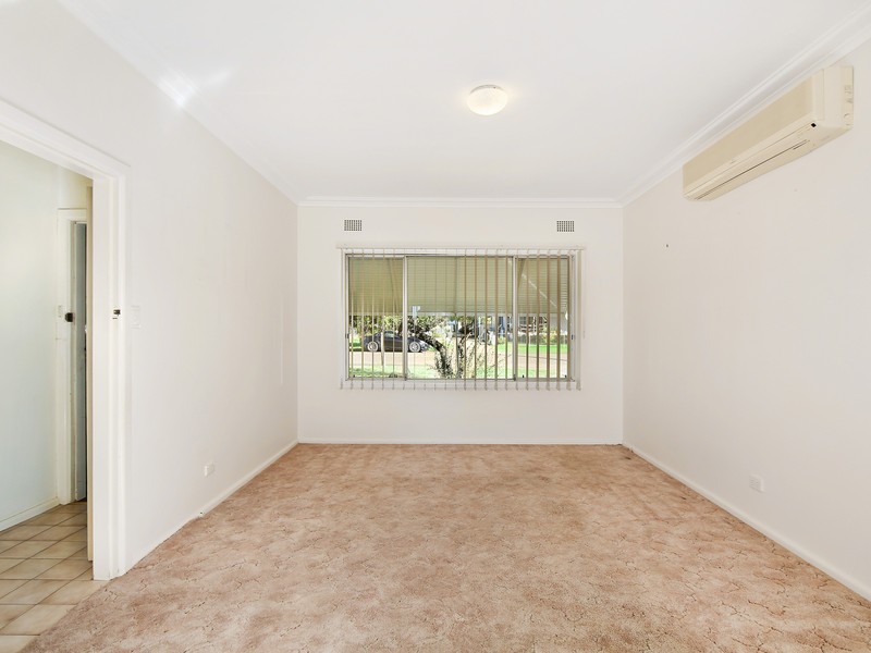 3 Iona Street, Tamworth NSW 2340