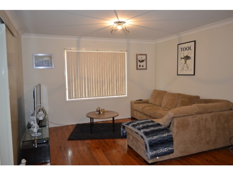 10 Susan Street, Kootingal NSW 2352