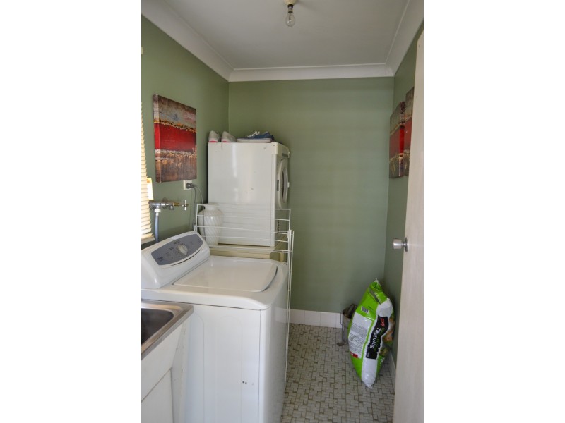 10 Susan Street, Kootingal NSW 2352