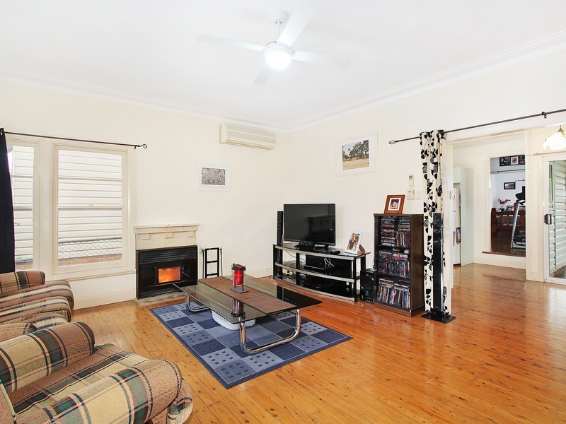 3 Kent Street, Tamworth NSW 2340