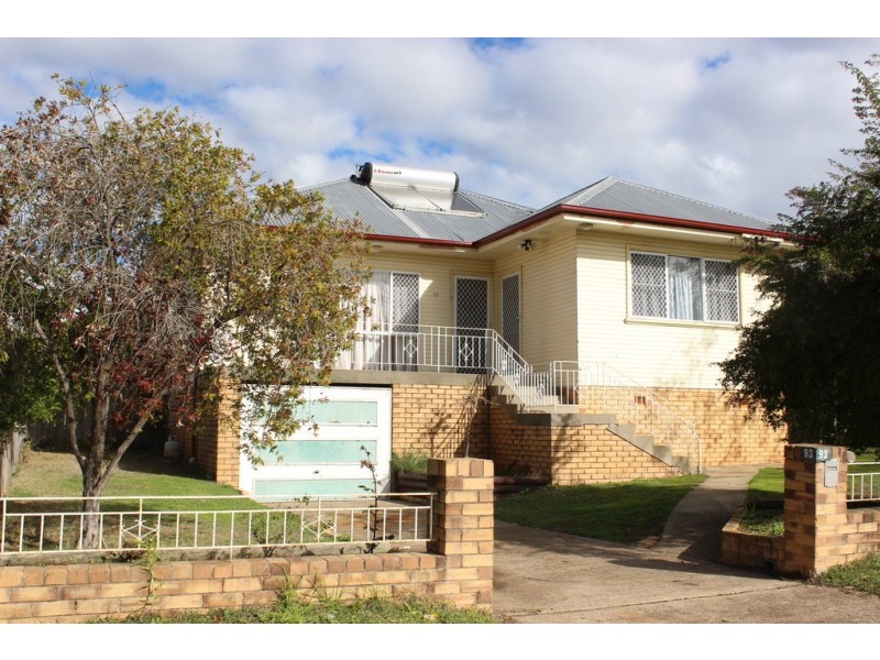 93 Robert Street, Tamworth NSW 2340