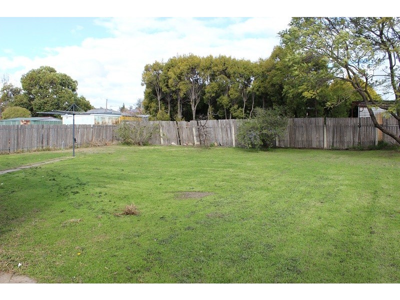 93 Robert Street, Tamworth NSW 2340