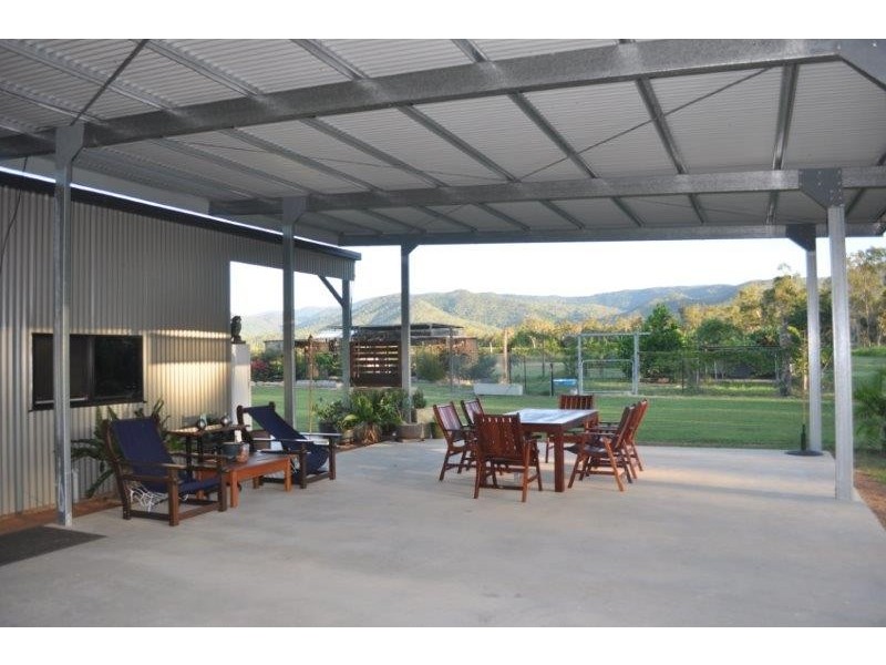 1 Pappins Road, Helens Hill QLD 4850