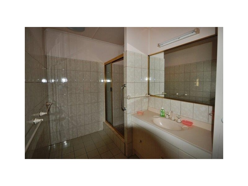 24 Patterson Parade, Lucinda QLD 4850