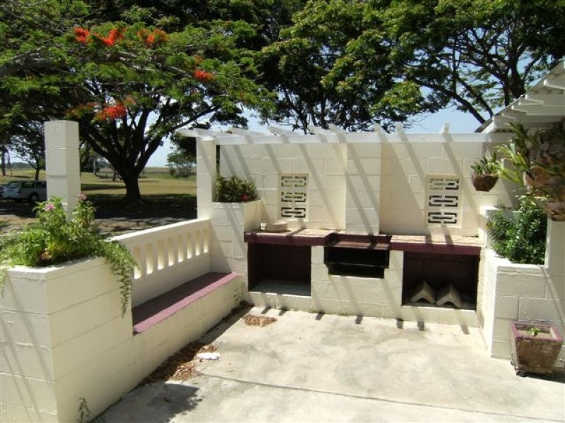 2 MacDonald Street, Ingham QLD 4850