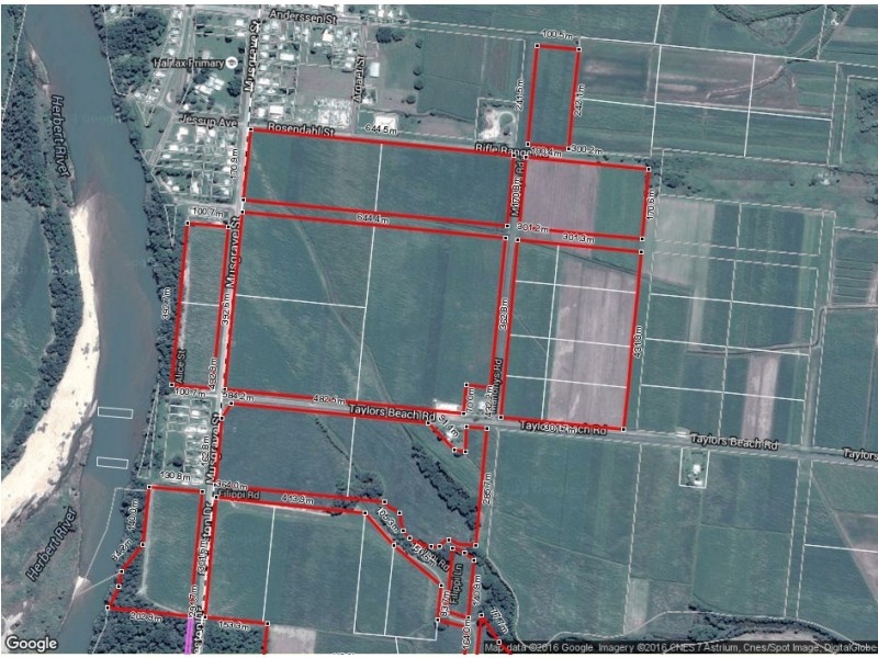 60 Taylors Beach Road, Taylors Beach QLD 4850