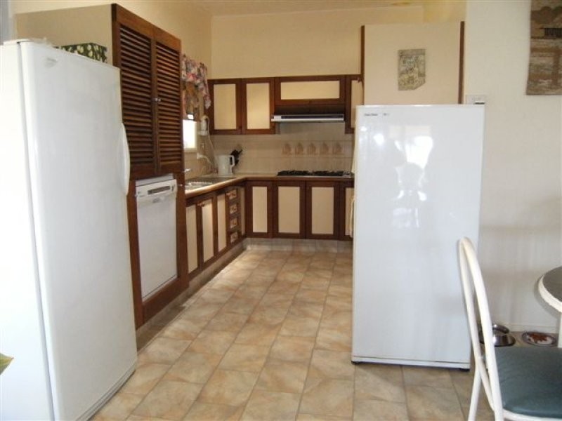 2 ALLAMANDA AVENUE, Forrest Beach QLD 4850