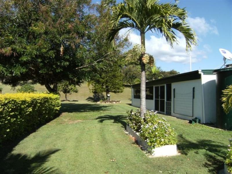 47326 Bruce Highway, Bambaroo QLD 4850
