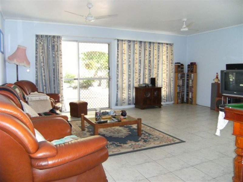 47326 Bruce Highway, Bambaroo QLD 4850