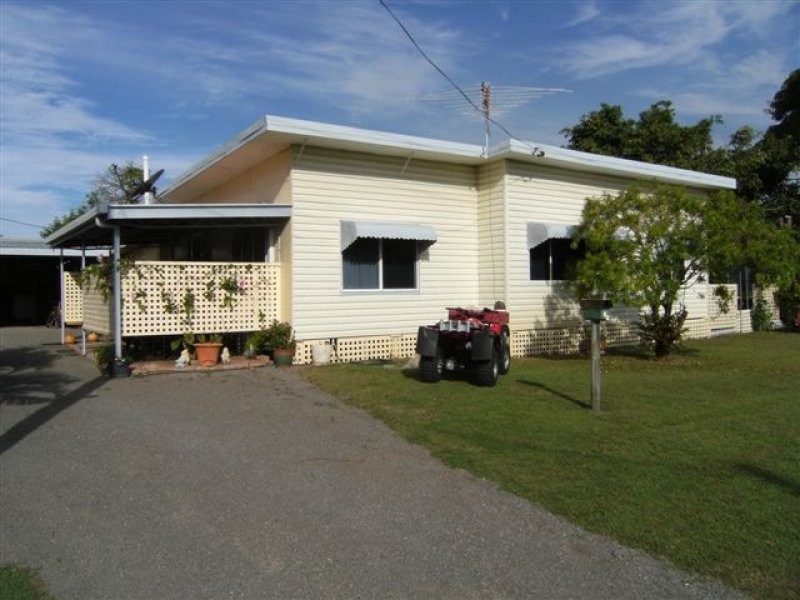 37 Wattle Street, Forrest Beach QLD 4850