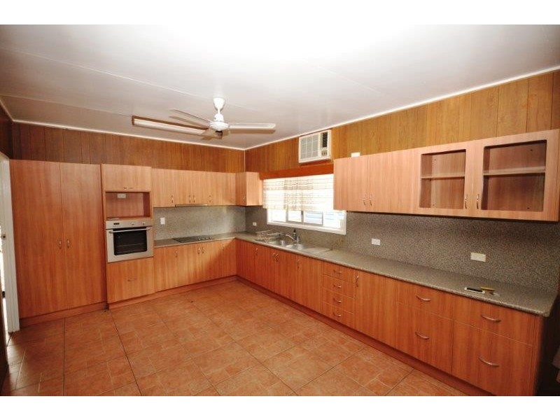 15 Hawkins Street, Ingham QLD 4850