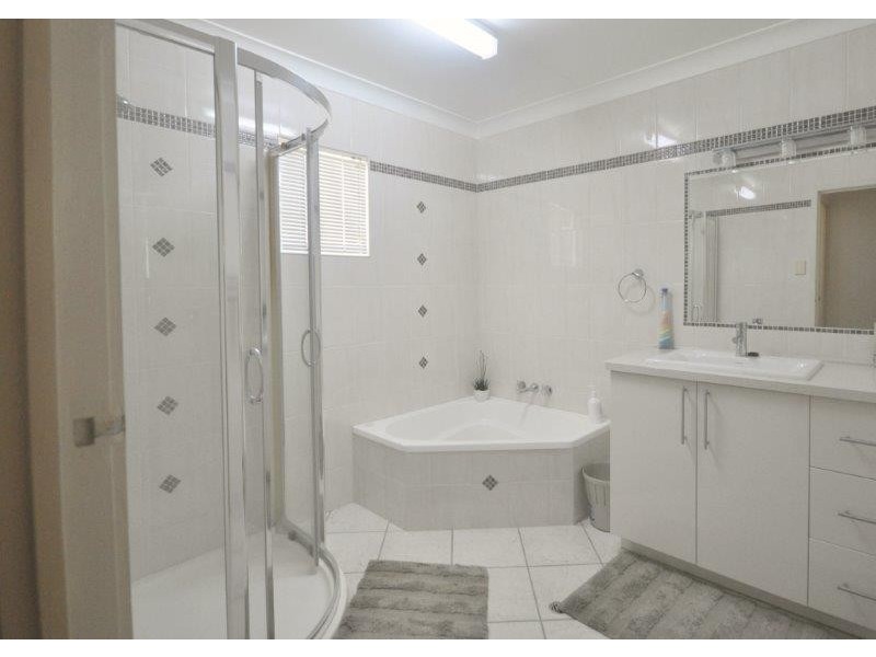 8 Duffy Street, Ingham QLD 4850