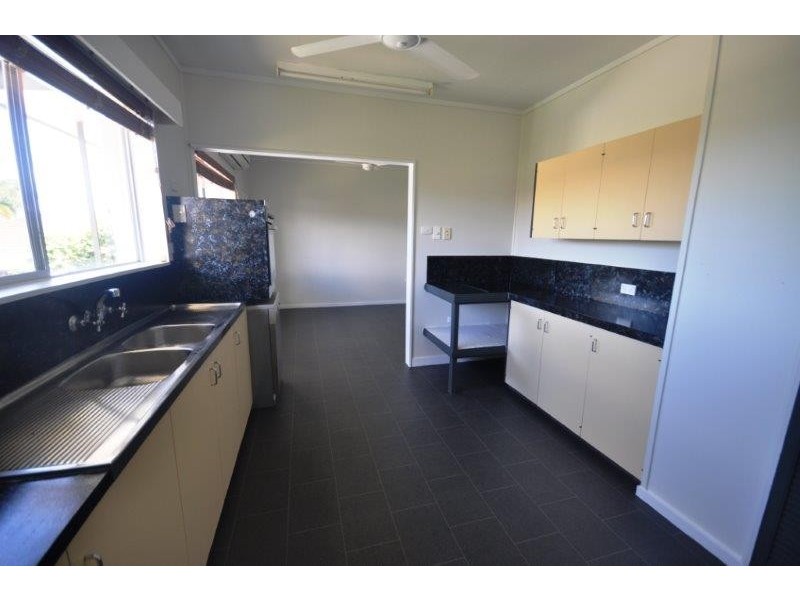 15 Sir Arthur Fadden Parade, Ingham QLD 4850