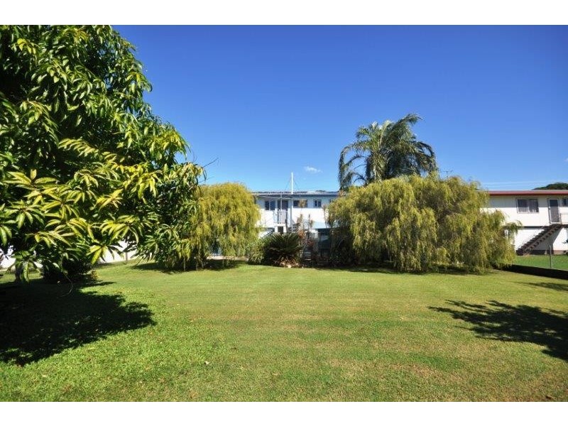 16 Cooper Street, Ingham QLD 4850